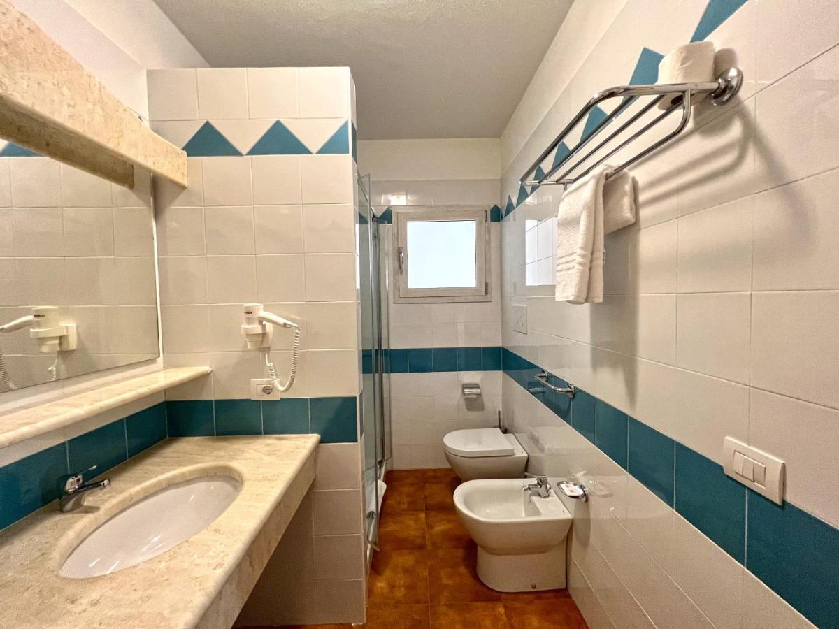 Le Residenze Del Maria Rosaria - Via Trentino 62 Apartment โอโรเซย ภายนอก รูปภาพ